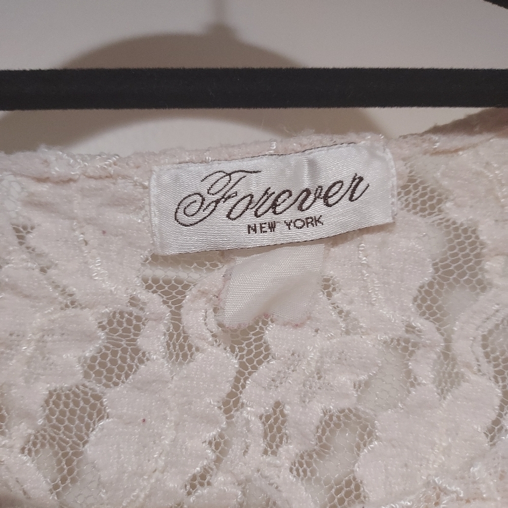 Cream Ruffled Crop Top - Picture 3 of 3